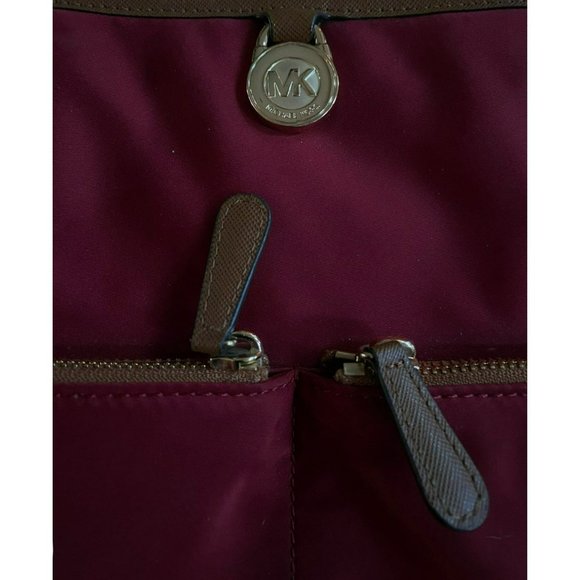 Michael Kors KEMPTON Red Polyester Zippered Tote - Picture 4 of 7